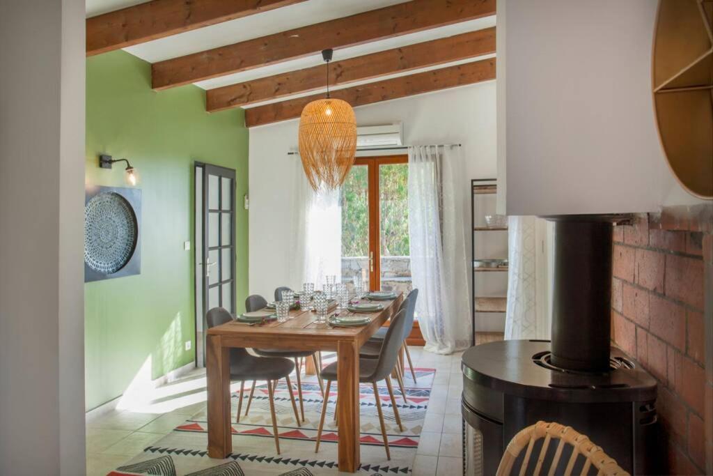 Villa Bodri, Maison En Pierre Avec Vue Mer Et Piscine Chauffee LʼÎle-Rousse Exterior foto