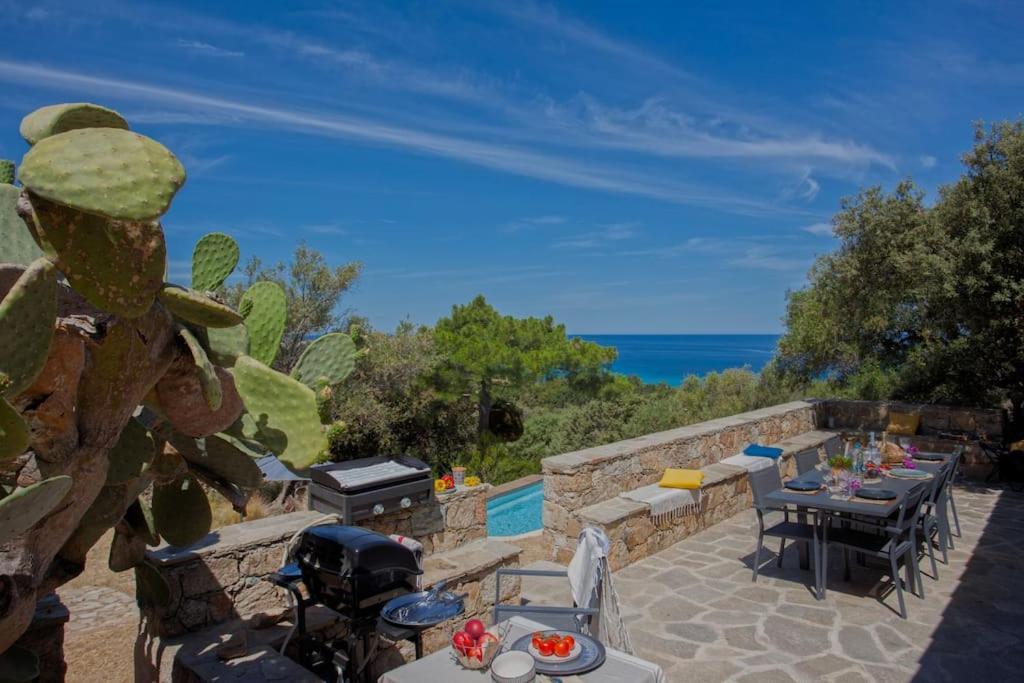 Villa Bodri, Maison En Pierre Avec Vue Mer Et Piscine Chauffee LʼÎle-Rousse Exterior foto